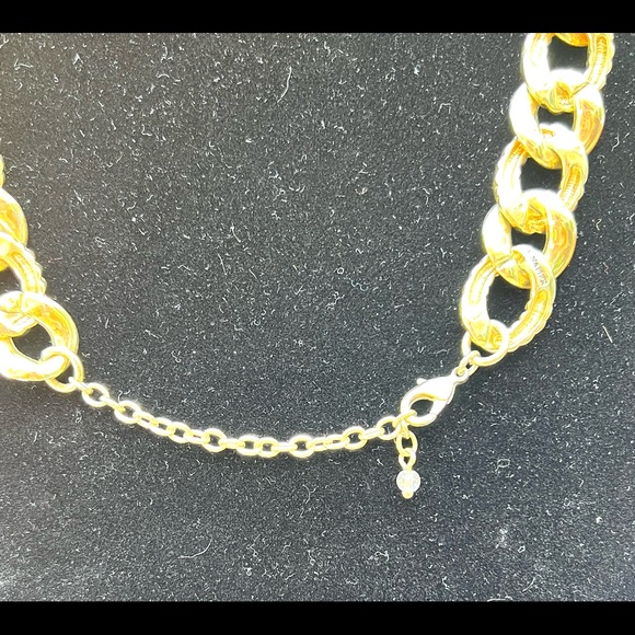 Vintage NAPIER Gold Tone Link Necklace - Picture 4 of 6